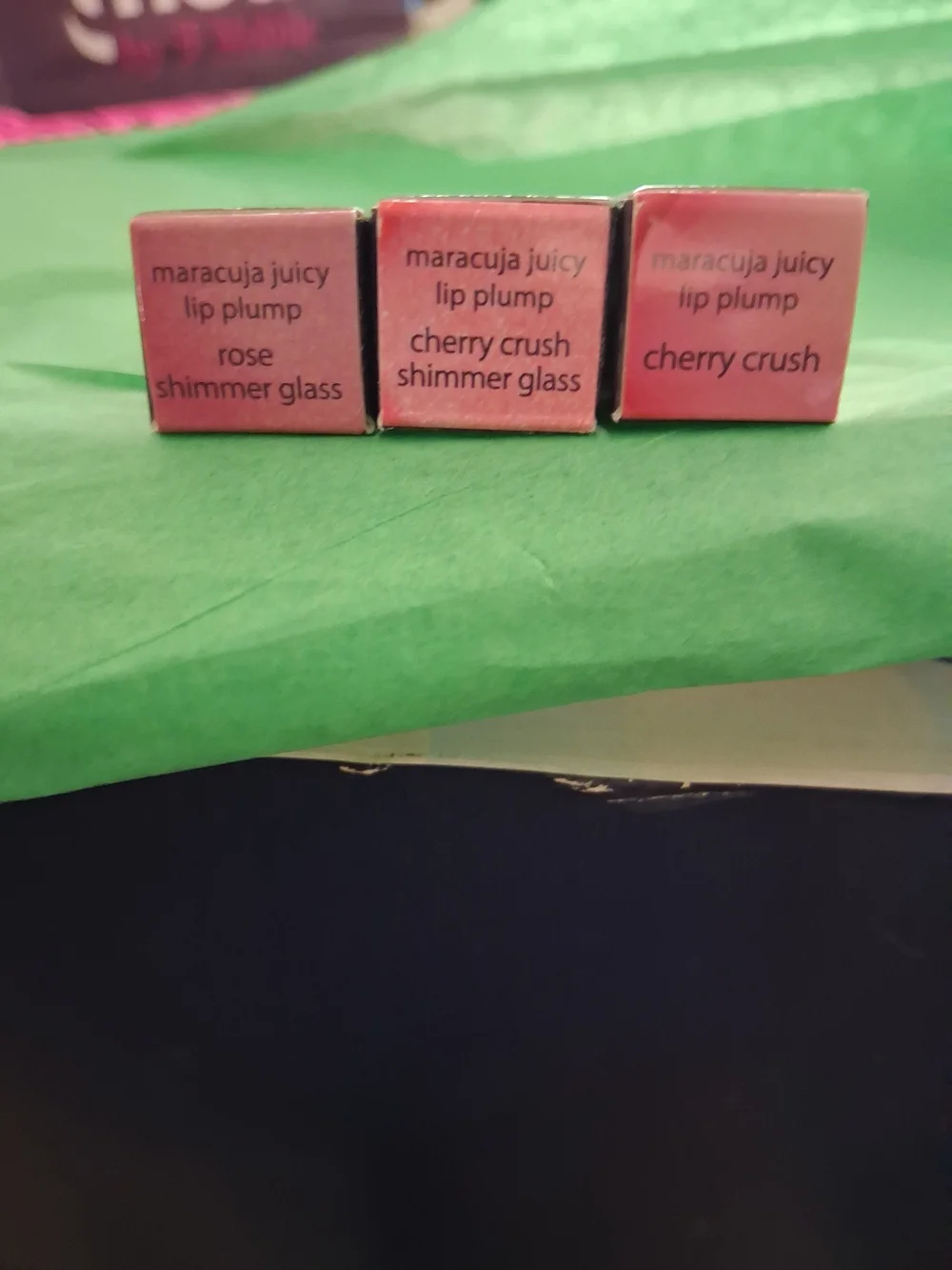 tarte Maracuja Juicy Lip Plump - Pink / Coral / Red Shades